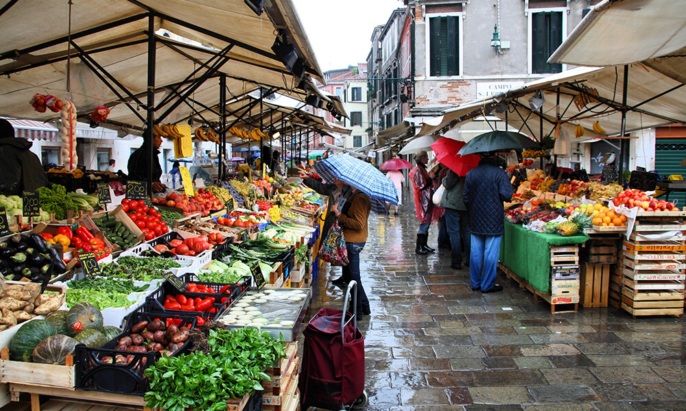 produce farmers market